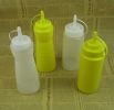 Set of 2 Practical Cruets Salad Dressing Bottles Sauce/Oil Bottles,450ML, Yellow