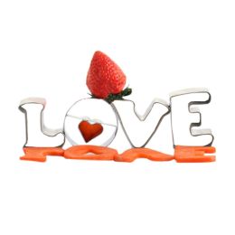 Creative [LOVE] Steel Fruit/Vegetable Slicers/Cutters Cookie Cutter (4 Sets)